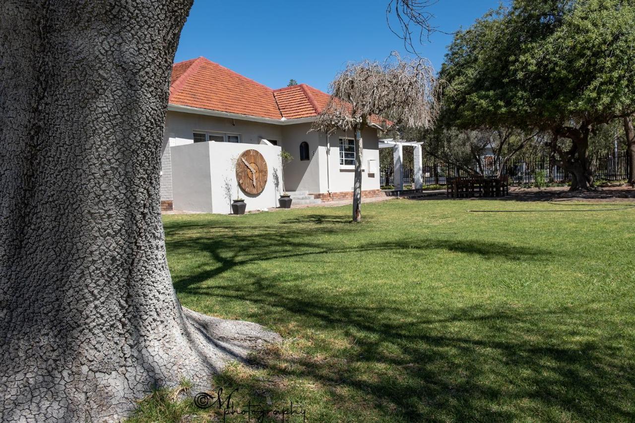 Apartamento @Mango'S Beaufort West Exterior foto